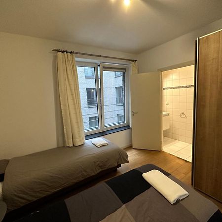 Lichtrijk Mooi Appartement Met Zicht Op Hof Van Roosendael Antwerpen Exteriör bild