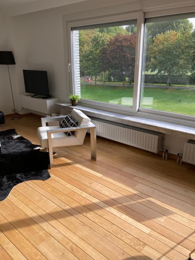 Lichtrijk Mooi Appartement Met Zicht Op Hof Van Roosendael Antwerpen Exteriör bild
